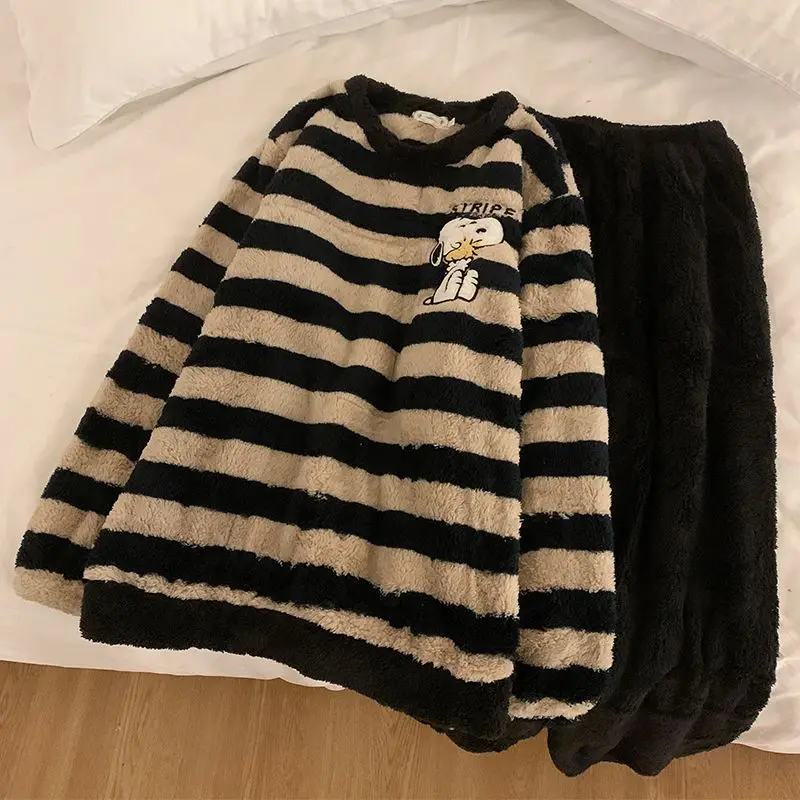 Conjunto de pijama de pelúcia  - Winter Clothing Patterns avaliação e preço